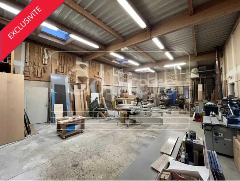 Local d'activités dans Meyreuil à vendre - Photo de l’immeuble – Image 1 sur 16