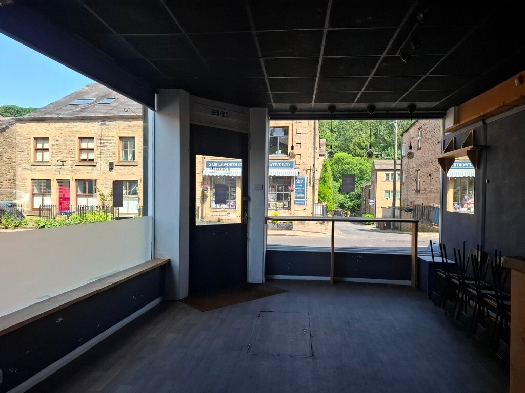 13a King St, Oldham à louer Photo intérieure– Image 1 sur 3