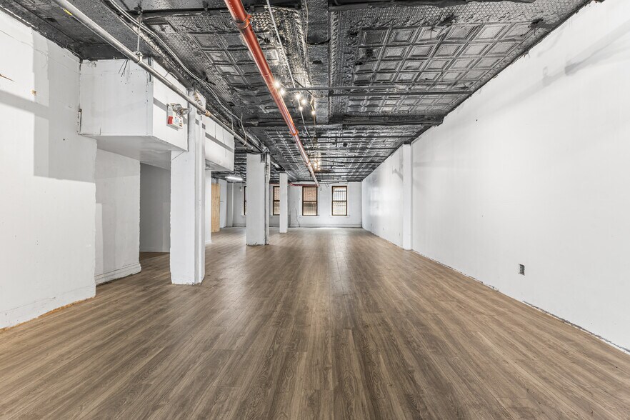 72 Willoughby St, Brooklyn, NY à louer - Photo de l’immeuble – Image 3 sur 6
