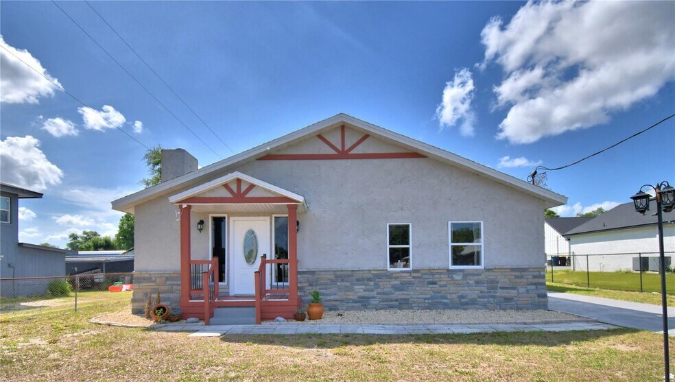 208 Center St, Auburndale, FL à vendre - Photo de l’immeuble – Image 2 sur 57