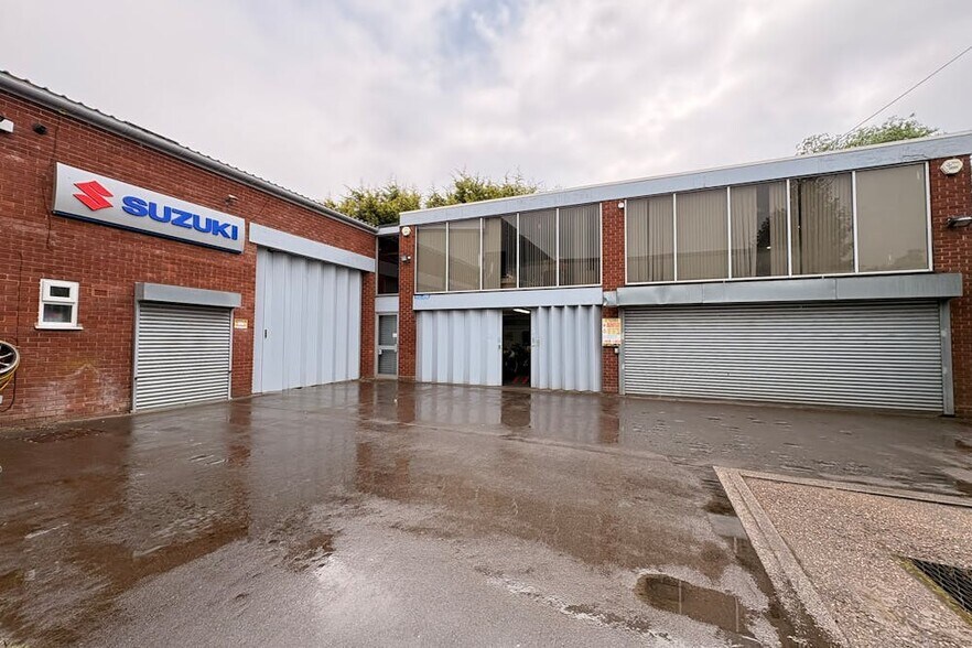 492 Birmingham Rd, Bromsgrove à vendre - Photo de l’immeuble – Image 2 sur 3