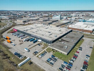 Plus de détails pour 2750 Av Francis-Hughes, Laval, QC - Industriel/Logistique à louer