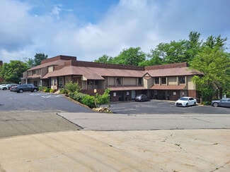 Plus de détails pour 4402 Peach St, Erie, PA - Bureau, Bureau/Médical à louer