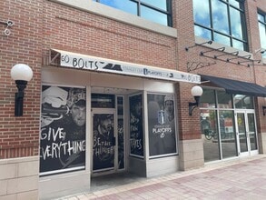 1600 E 8th Ave, Tampa, FL à louer Photo de l’immeuble– Image 1 sur 3