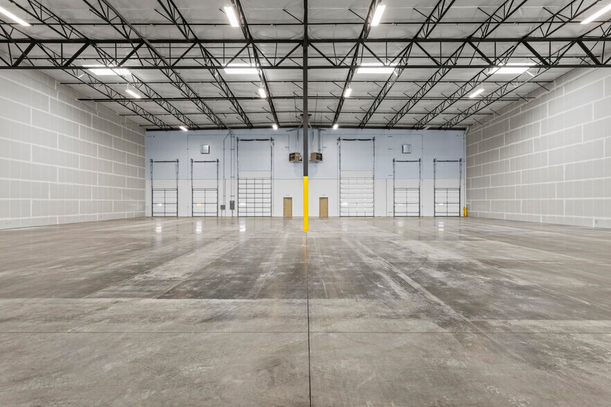 420 Ingenuity Ave, Sparks, NV à louer - Photo de l’immeuble – Image 3 sur 15