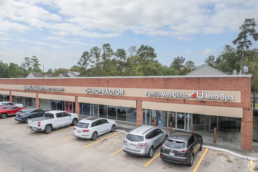1522-1580 Kingwood Dr, Kingwood, TX à louer - Photo de l’immeuble – Image 3 sur 5