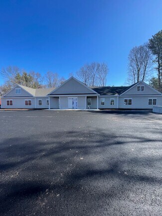 Plus de détails pour 188 E Main St, Georgetown, MA - Local commercial à louer