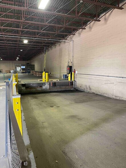 2020 S Stiles St, Linden, NJ à louer - Photo intérieure – Image 3 sur 20