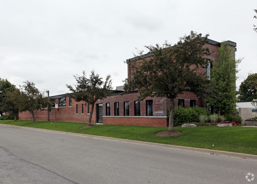 200 Wicksteed Ave, Toronto, ON à vendre - Photo de l’immeuble – Image 2 sur 2