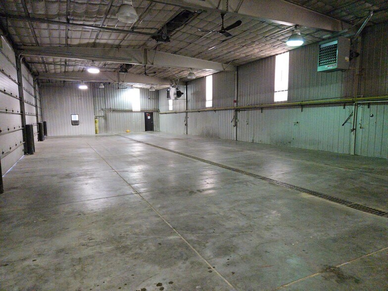 1906 Airport Court, Great Falls, MT à louer - Photo de l’immeuble – Image 3 sur 5