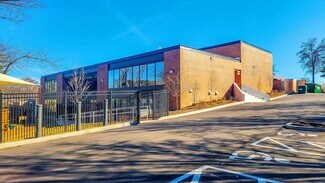 Plus de détails pour 689 Craig Rd, Creve Coeur, MO - Local commercial à vendre