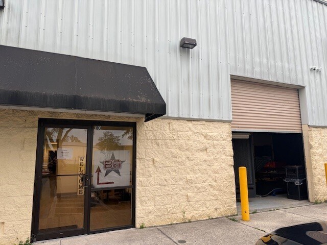 6334 Philips Hwy, Jacksonville, FL à louer - Photo de l’immeuble – Image 3 sur 13