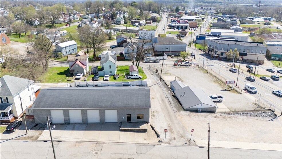 705 7th St, Parkersburg, WV à vendre - Photo de l’immeuble – Image 3 sur 17