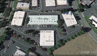 2025 N Gateway Blvd, Fresno, CA à louer Photo de l’immeuble– Image 2 sur 11