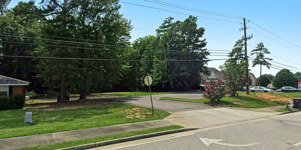 446 Furys Ferry Rd, Martinez, GA à vendre - Photo de l’immeuble – Image 2 sur 2