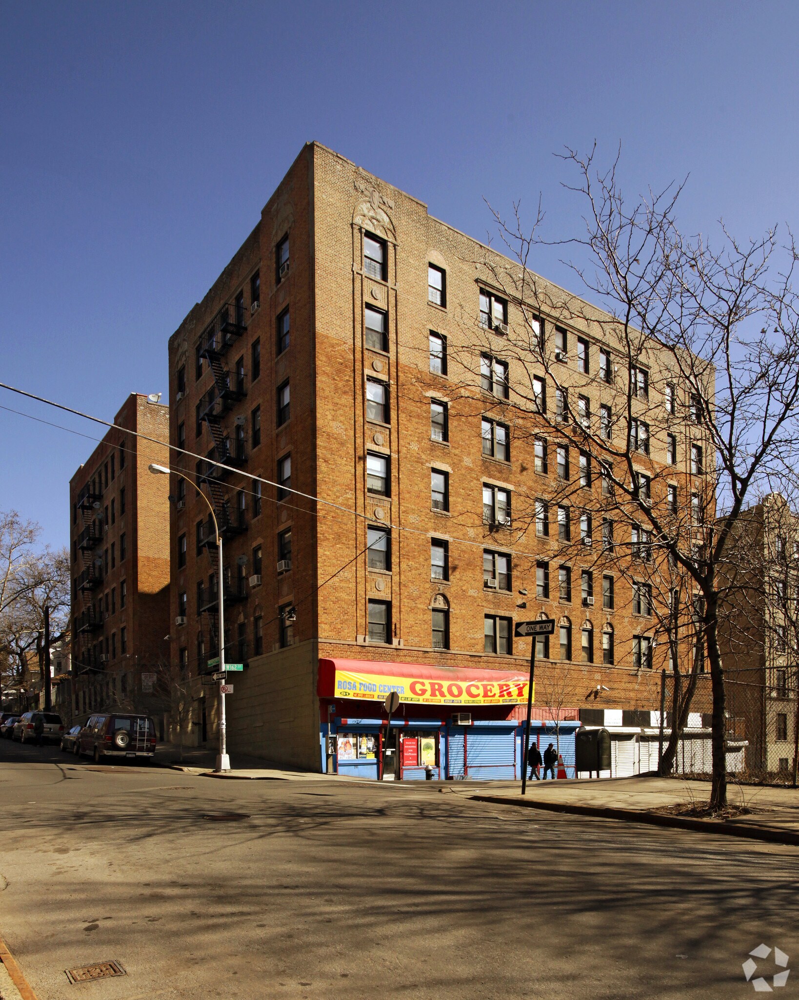 950 Woodycrest Ave, Bronx, NY à louer Photo principale– Image 1 sur 20