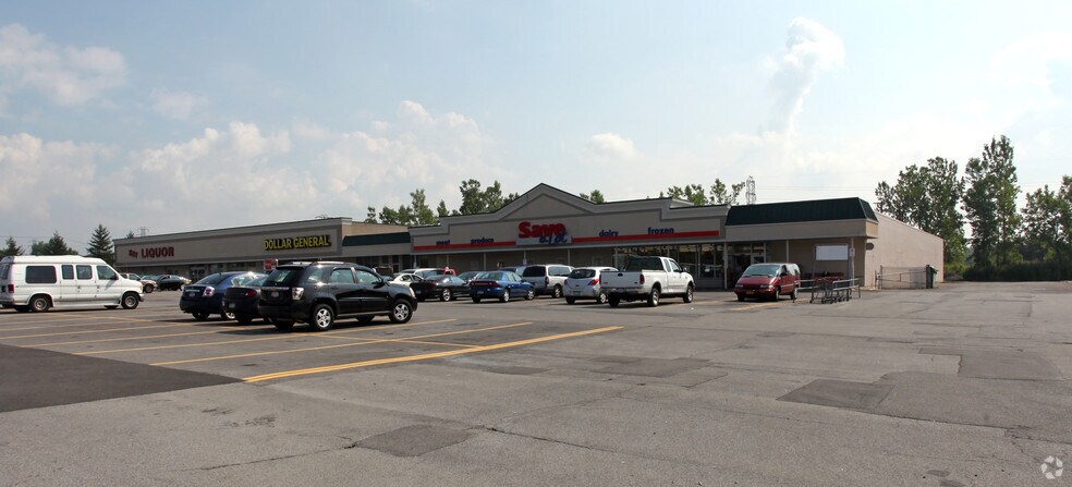 21 Rossler Ave, Buffalo, NY à louer - Photo de l’immeuble – Image 2 sur 7