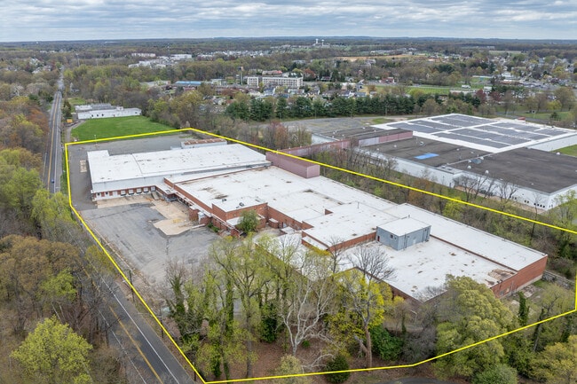 Plus de détails pour 104 E Park St, Bordentown, NJ - Industriel/Logistique à louer