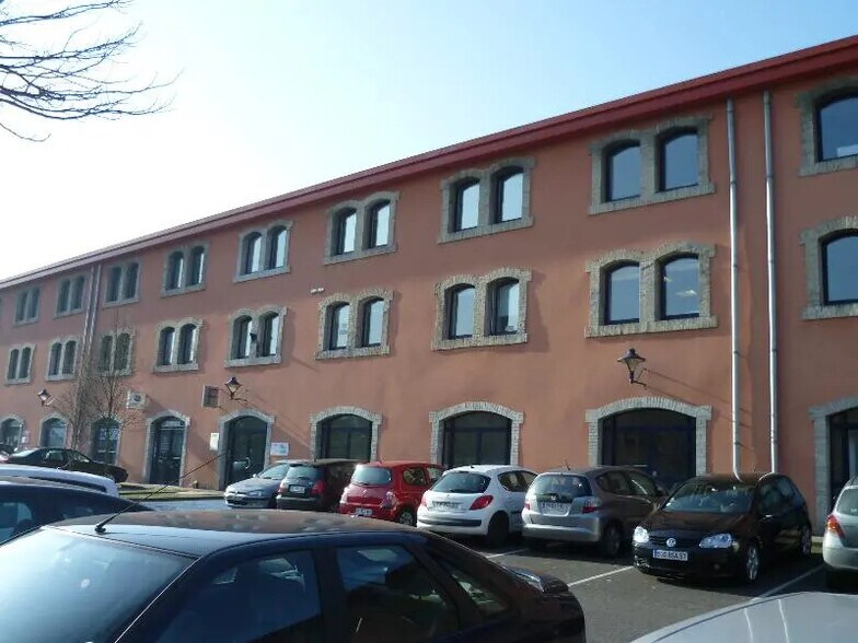 Bureau dans Saint-Julien-lès-Metz à louer - Photo de l’immeuble – Image 1 sur 1