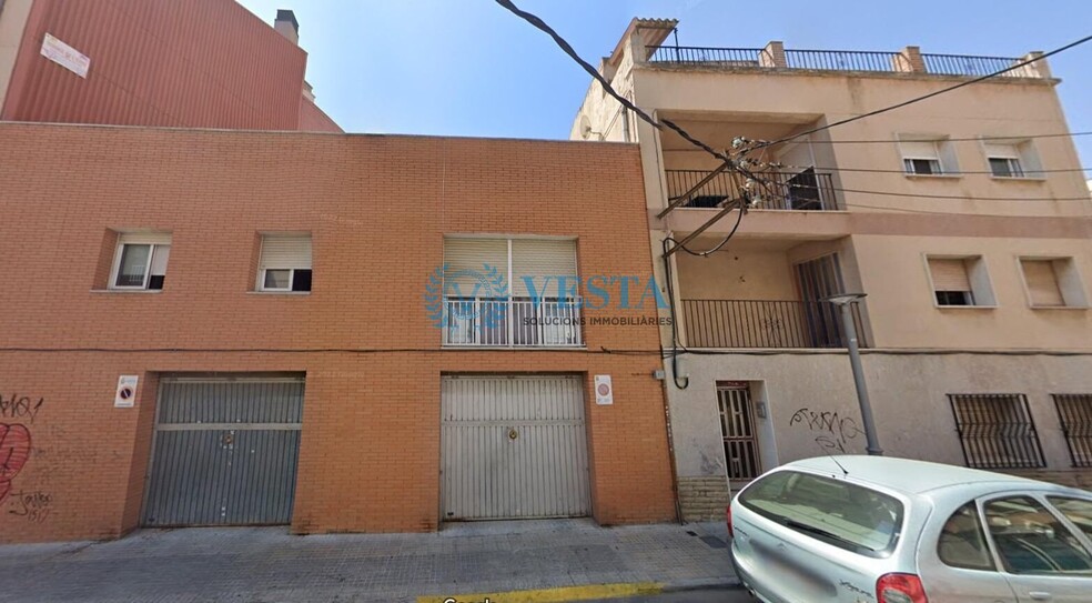 Immeuble residentiel dans Tarragona, Tarragona à vendre - Photo principale – Image 1 sur 29