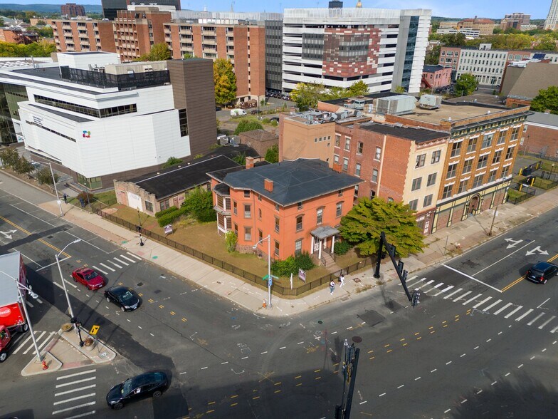 1 Main St, Hartford, CT à vendre - Photo de l’immeuble – Image 3 sur 42