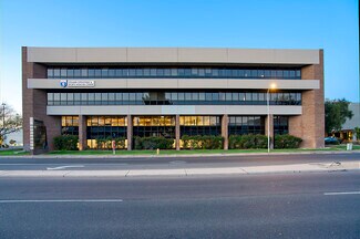Plus de détails pour 2122 E highland Ave, Phoenix, AZ - Bureau/Médical à louer