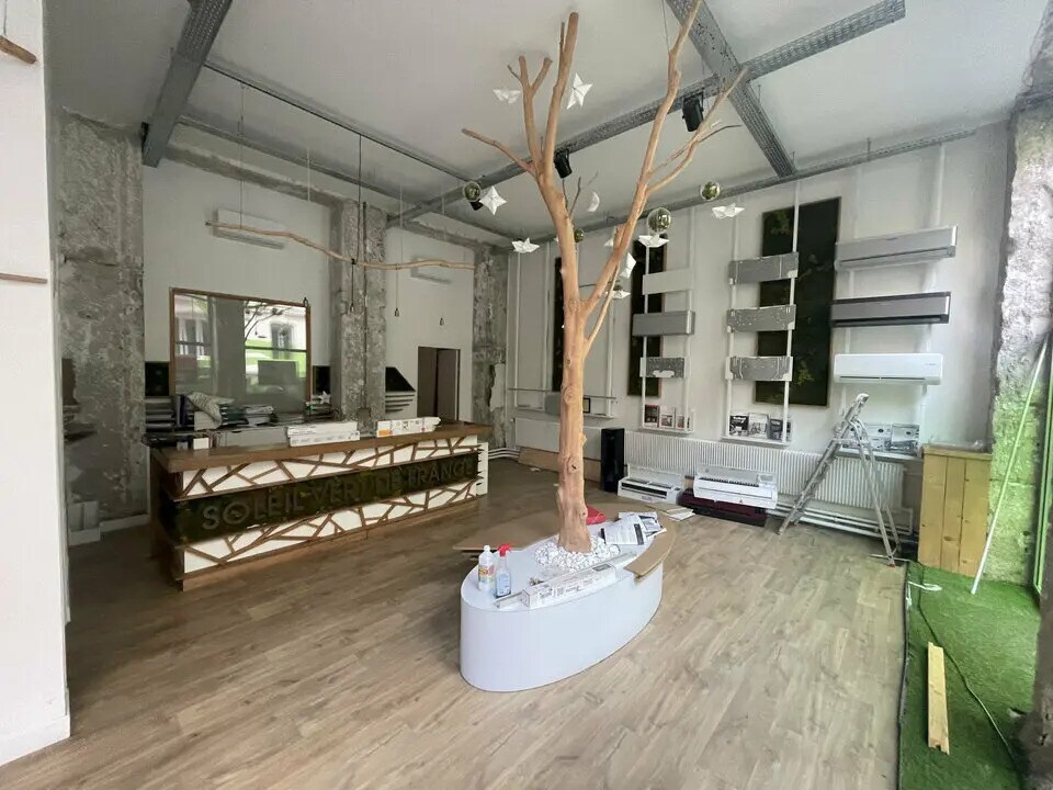 Bureau dans Lyon à louer Photo de l’immeuble– Image 1 sur 8