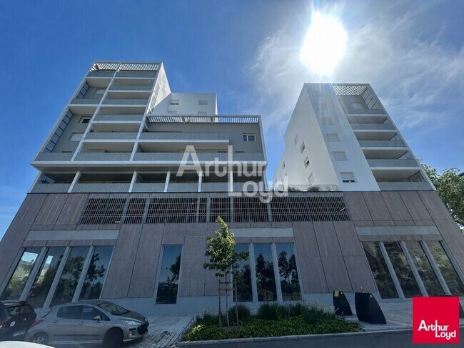 Plus de détails pour Local commercial à vendre