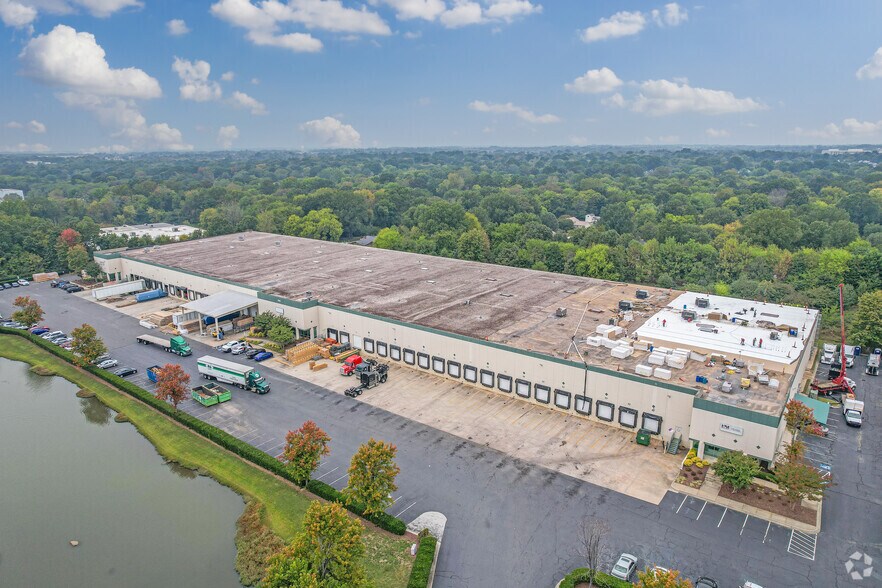 9310 D Ducks Ln, Charlotte, NC à louer - Aérien – Image 2 sur 6
