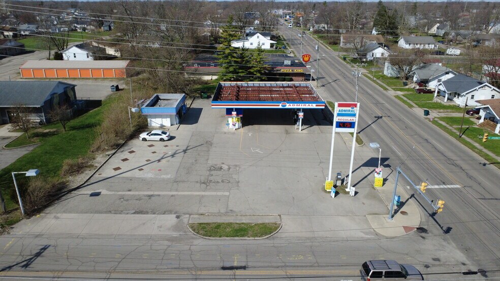 701 W Memorial Dr, Muncie, IN à louer - Photo de l’immeuble – Image 3 sur 9