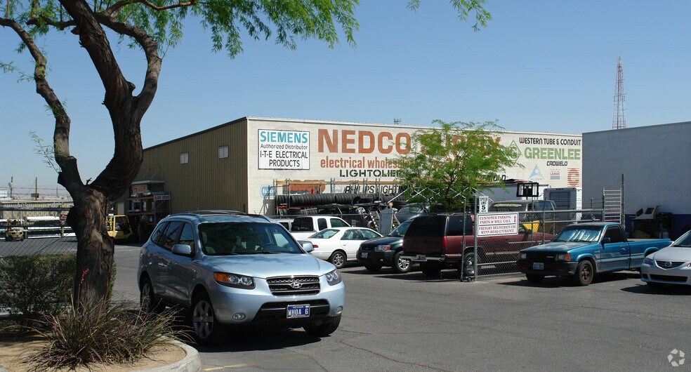 4150 Spring Mountain Rd, Las Vegas, NV à vendre - Photo de l’immeuble – Image 2 sur 7