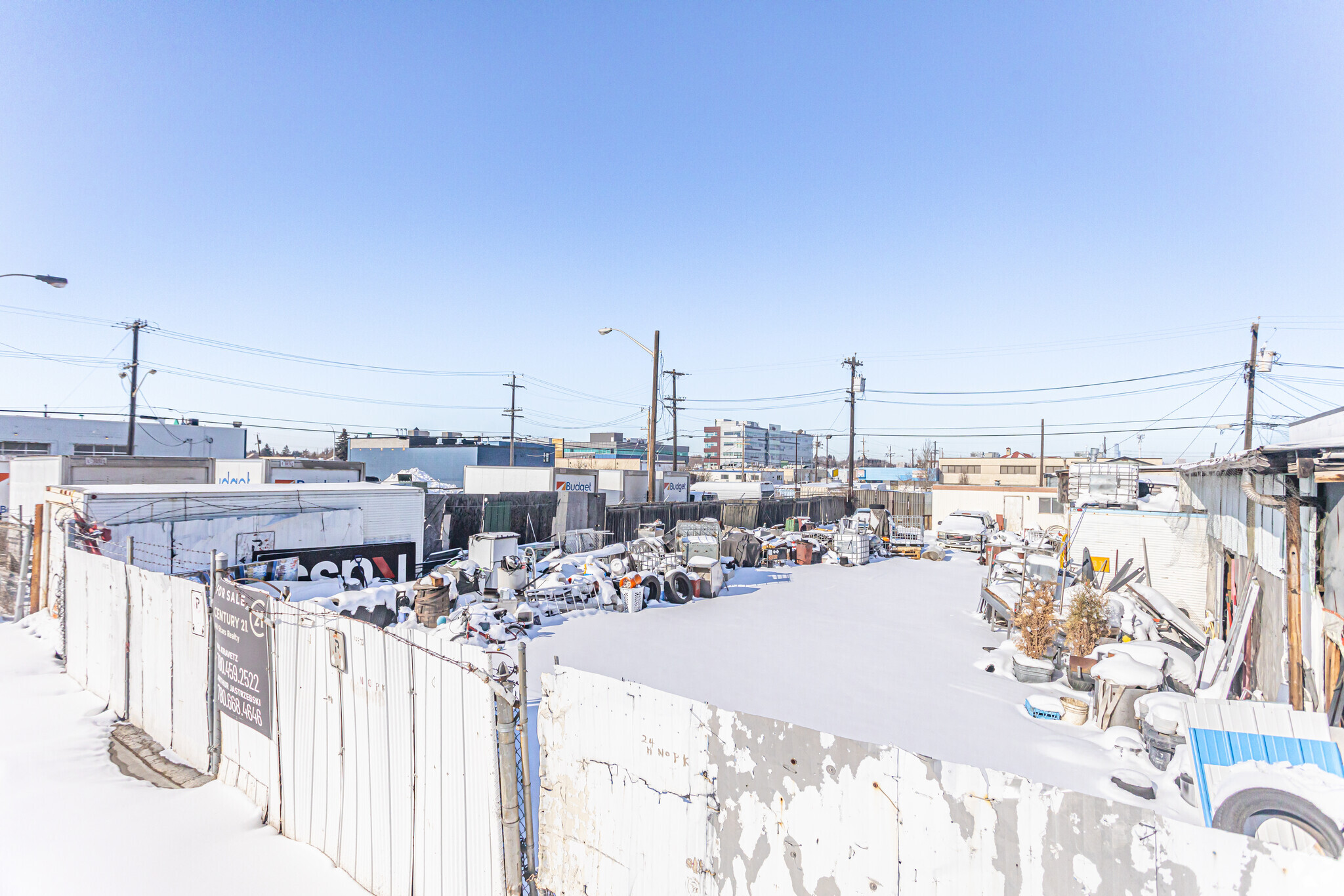 10372 59 Av NW, Edmonton, AB à vendre Photo principale– Image 1 sur 3