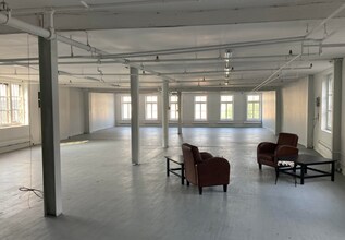 281 Rue De Saint-Vallier E, Québec, QC à louer Photo de l’immeuble– Image 1 sur 1