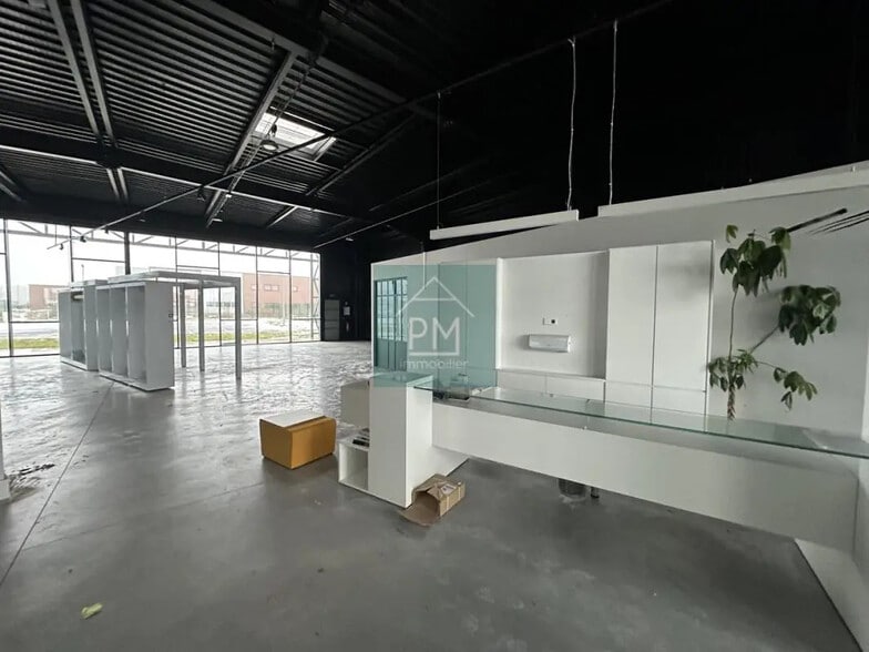 Local commercial dans Amiens à louer - Photo intérieure – Image 3 sur 4