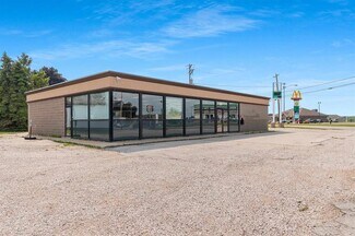 Plus de détails pour 107 Main St, Luxemburg, WI - Local commercial à vendre