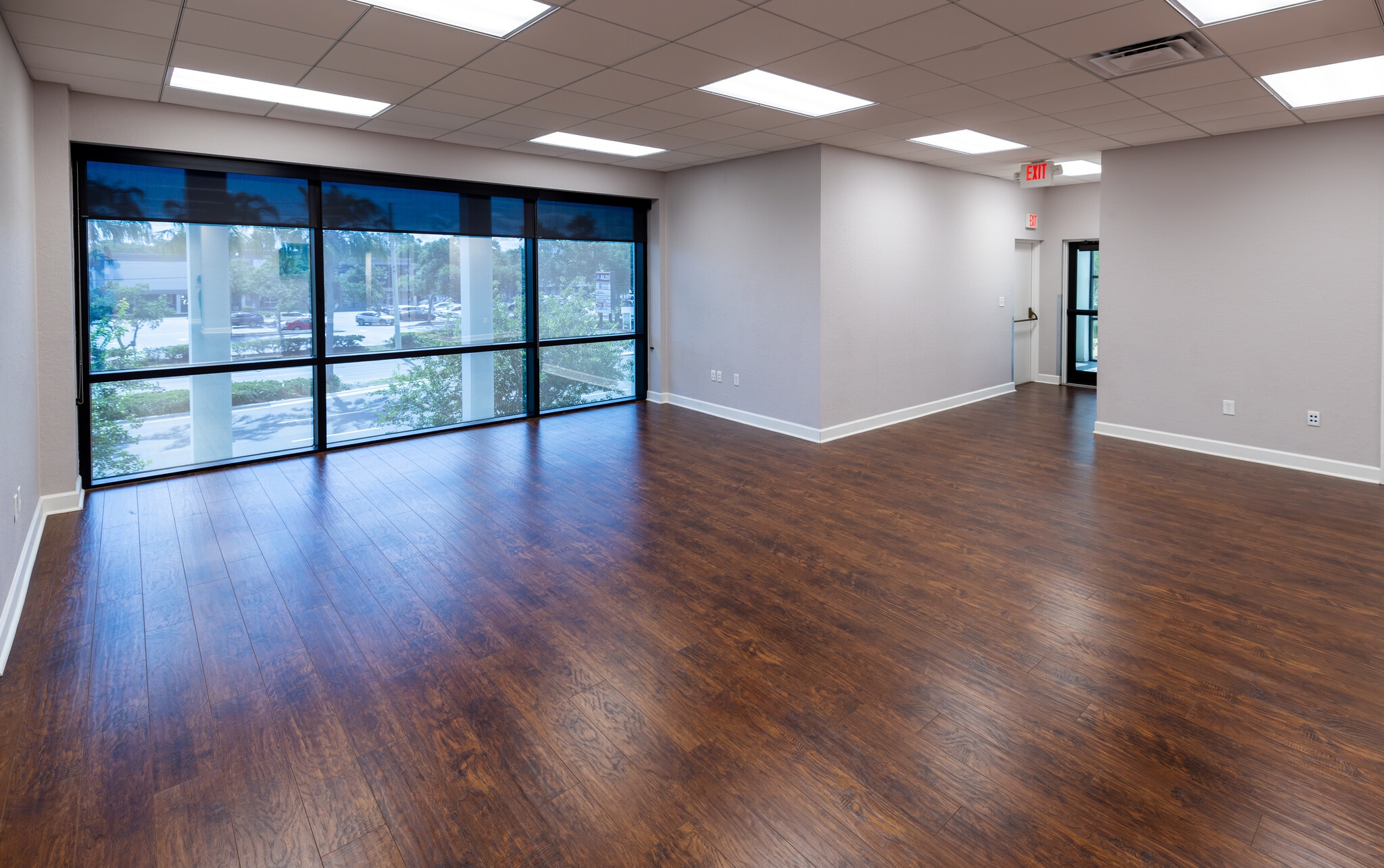 2861 34th St S, Saint Petersburg, FL à louer Photo intérieure– Image 1 sur 9