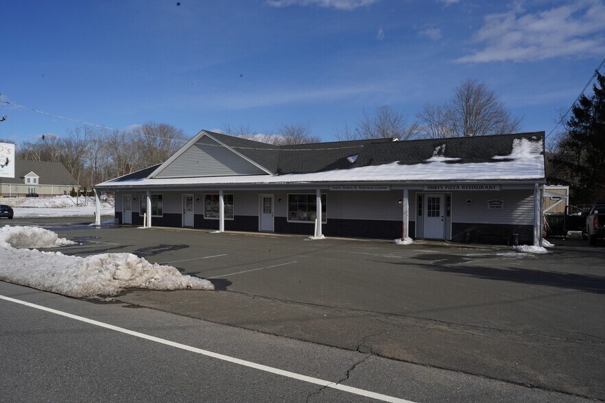 968 Killingworth Rd, Haddam, CT à louer - Photo de l’immeuble – Image 3 sur 5