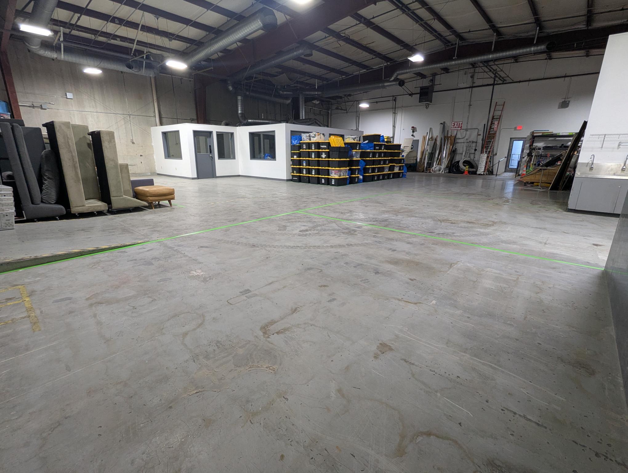 3901 SE Naef Rd, Portland, OR à louer Photo intérieure– Image 1 sur 7