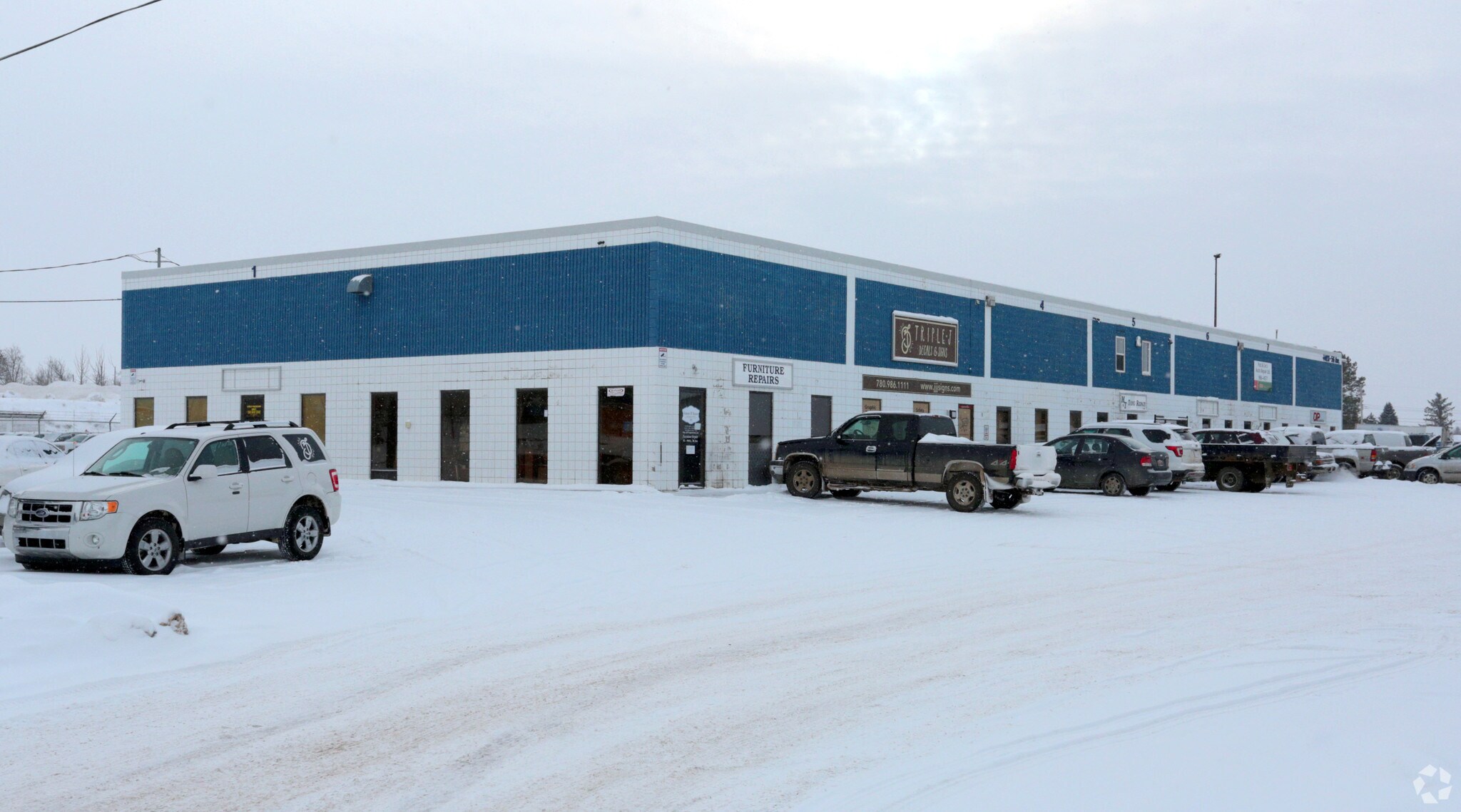 4403 56th Ave, Leduc, AB à louer Photo principale– Image 1 sur 4