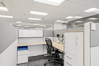 755 W Big Beaver Rd, Troy, MI à louer Photo intérieure– Image 1 sur 1