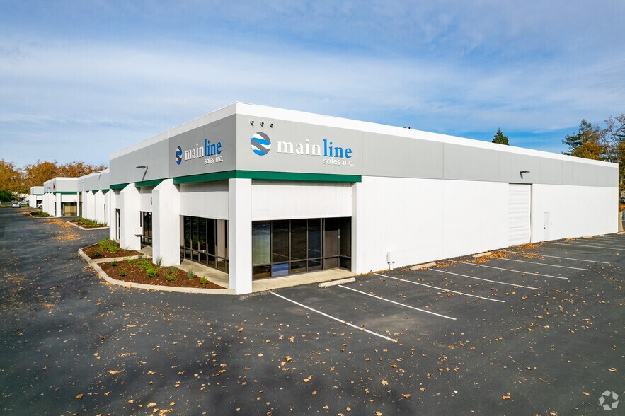31012-31050 Huntwood Ave, Hayward, CA à louer - Photo de l’immeuble – Image 3 sur 6