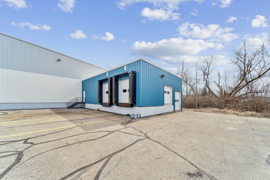 3909 Holt Rd, Holt, MI à vendre - Photo de l’immeuble – Image 3 sur 6