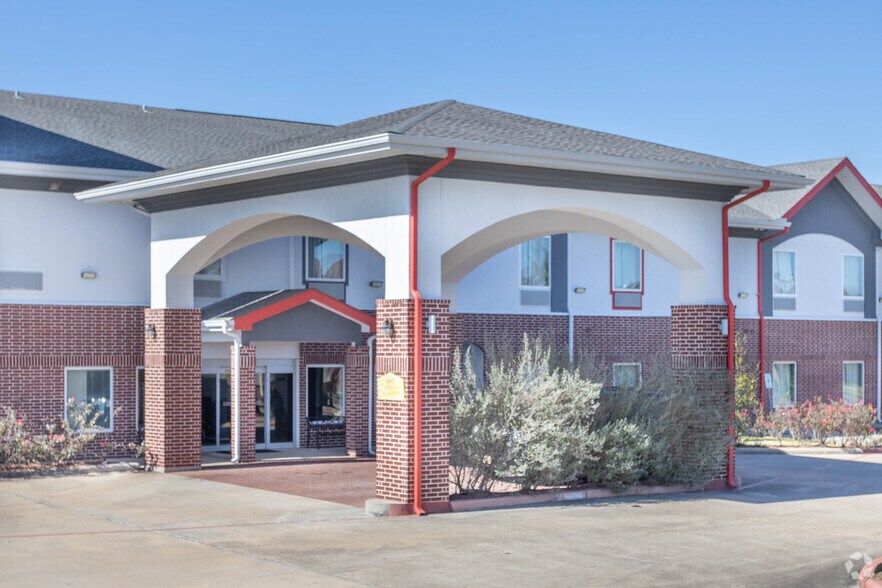 1007 Highway 332, Clute, TX à vendre - Photo de l’immeuble – Image 3 sur 3