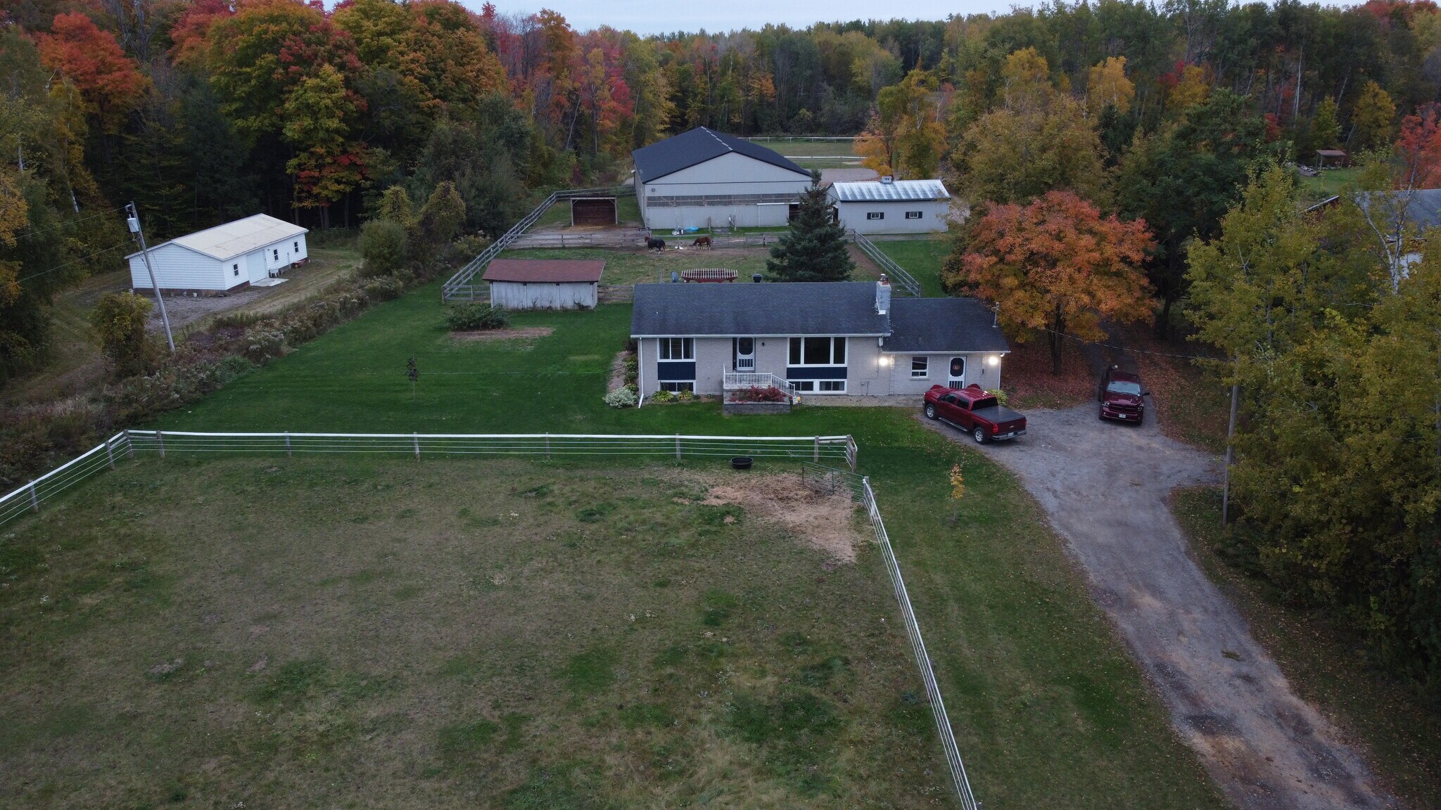 1321 9 th Line, Innisfil, ON à vendre Photo principale– Image 1 sur 3