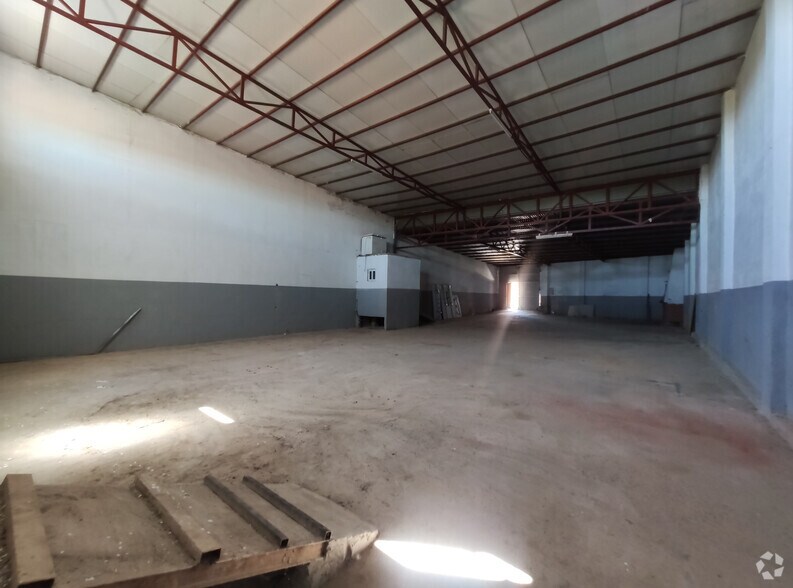Industriel/Logistique dans Quintanar de la Orden, Toledo à vendre - Photo de l’immeuble – Image 2 sur 7