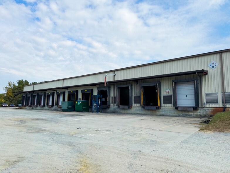 1723 Tower Industrial Dr, Monroe, NC à vendre - Photo de l’immeuble – Image 2 sur 6