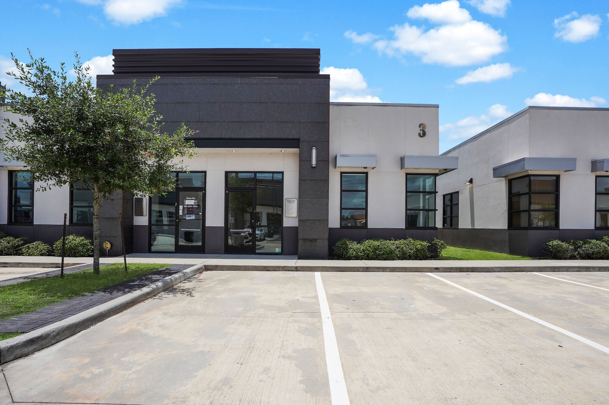 12280 Broadway St, Pearland, TX à louer Photo de l’immeuble– Image 1 sur 13