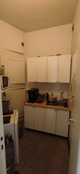 48 Rue La Fayette, Paris à louer - Photo de l’immeuble – Image 2 sur 17