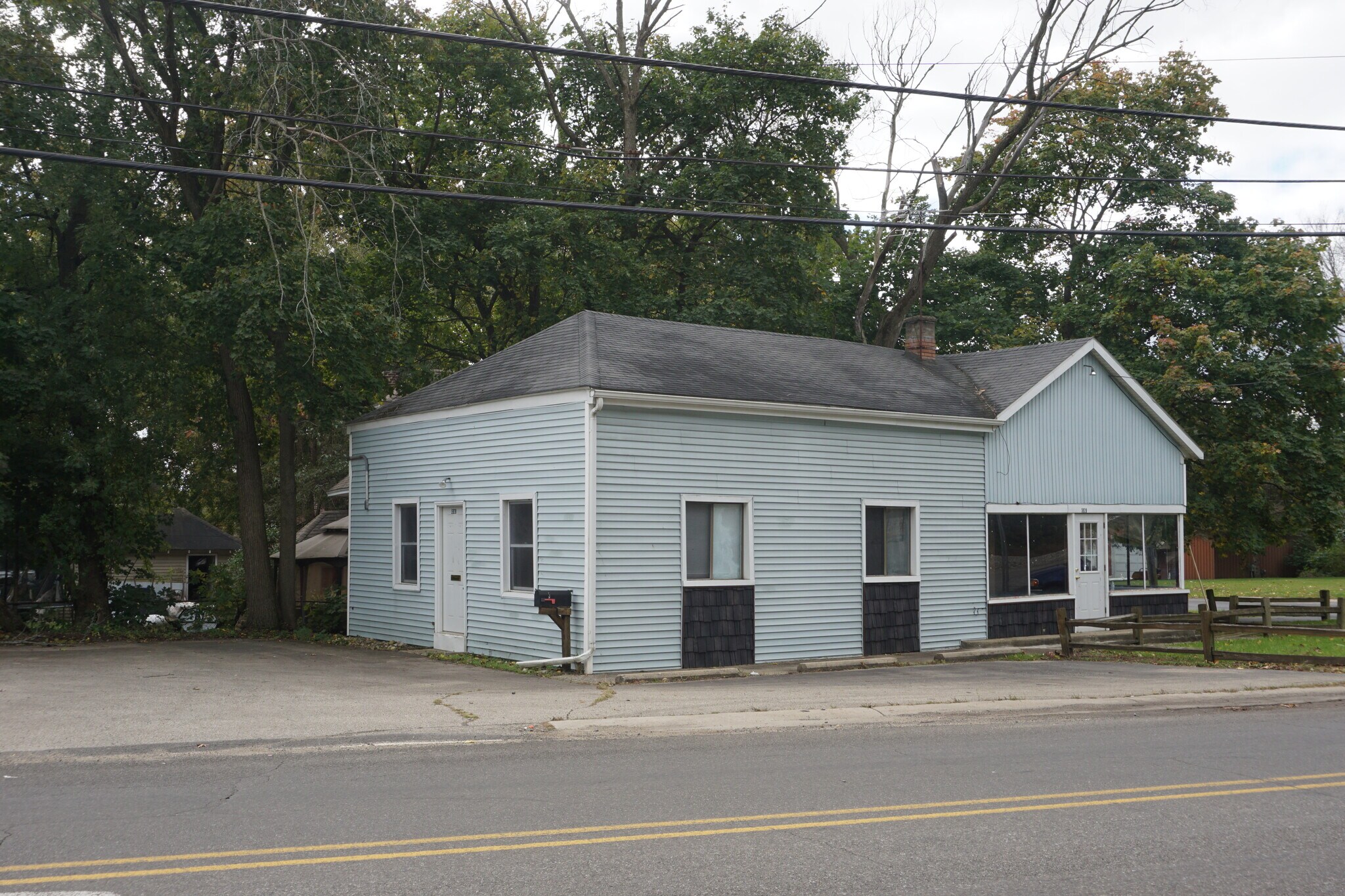 5928 E Michigan Ave, Kalamazoo, MI à vendre Photo de l’immeuble– Image 1 sur 5
