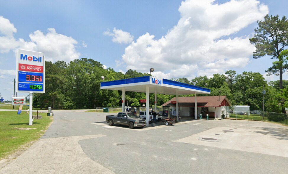 3749 Pat Thomas Pky, Quincy, FL à vendre - Photo de l’immeuble – Image 1 sur 3
